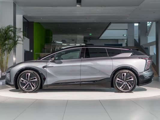 HiPhi X 's Ultimate 4-Seat Luxury SUV with 550km NEDC Range and Max Speed of 200km/h
