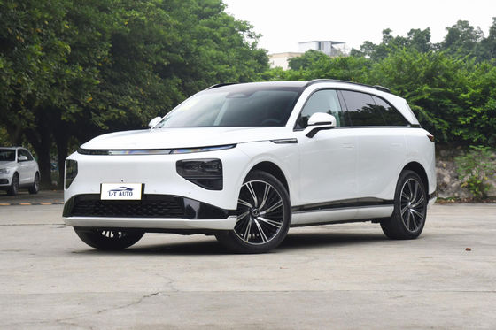 Highly 2023 Xiaopeng G9 Performance EV Car with 702km Range and Max Speed of 200 Km/h