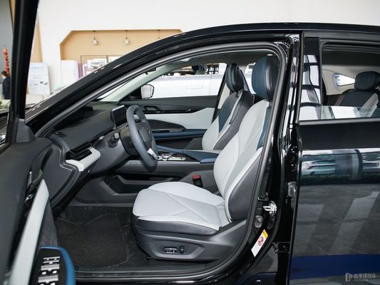 2024 Changan UNI-V 2.0T Gasoline 4WD Drive Vehicle High Speed Smart Made In Used Car