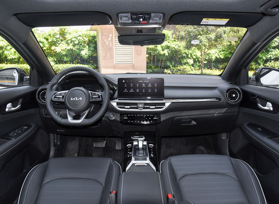 2024 KIA K3 Economy EV Car Compact Sedan Car with 410Km Range and Max Speed of 165km/h