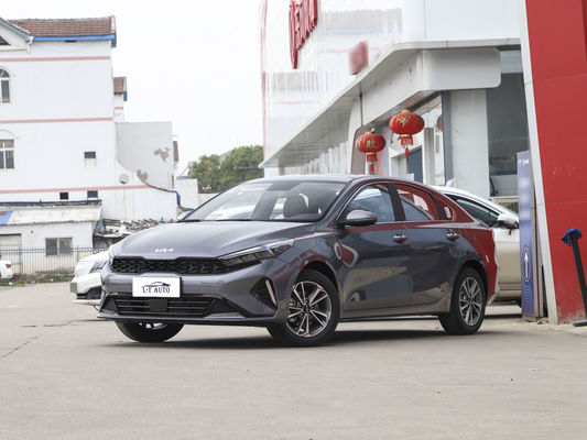 2024 Economy Gasoline Car KIA K3 compact car sedan Petrol Cars with and Leather Seats