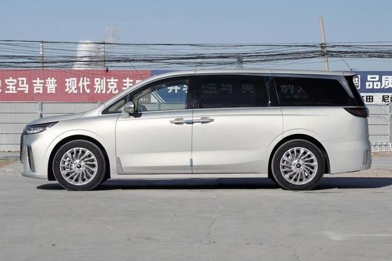 Max Speed 200 Km/h 2024 VOYAH High End Luxury Flagship Car 7 Seat Electric Vehicle MPV