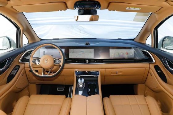 Max Speed 200 Km/h 2024 VOYAH High End Luxury Flagship Car 7 Seat Electric Vehicle MPV