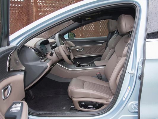 High Speed Electric Vehicle BYD Han DM-i Champion Edition 2024 with Max Speed 185