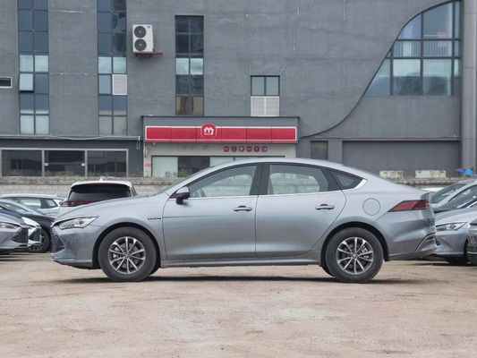 2023 BYD Tang Song Yuan 4-Door 5-Seat Hatchback in with Lithium Iron Phosphate Battery