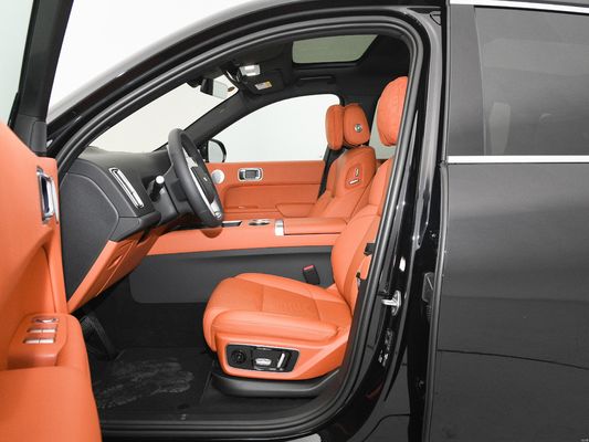 2024 Lixiang L7 Energy Car with 5-Door 5-Seater SUV Body Structure and Lithium Battery