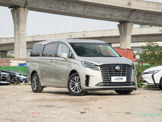 Buick GL8 Petrol-Electric Hybrid MPV Car Selection with 50-80L Fuel Tank Capacity
