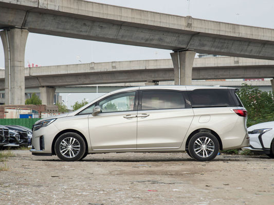 Buick GL8 Petrol-Electric Hybrid MPV Car Selection with 50-80L Fuel Tank Capacity