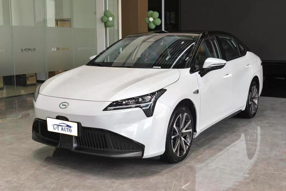 Silvery Aion S Plus 80 460KM 480KM 510KM 60Kw EV Car Sedan Electric Car 160 Max Speed