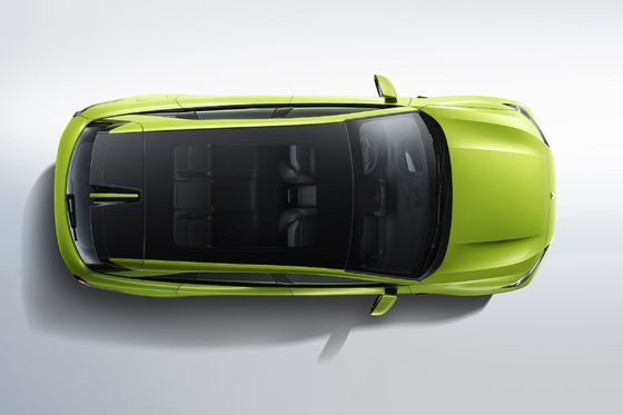 Luxurious Car Changan Deepl S7 Hybrid EV Auto with Left-Drive and 2900mm Wheelbase