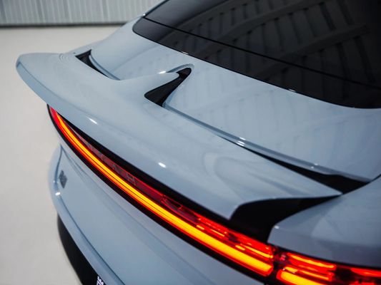 Voyah Zhuiguang Edition 580km 730km Lantu 4WD Used Electric Car High Speed EV Sedan