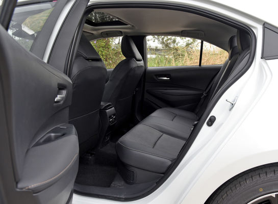 Compact Sedan Electric Car Adult Car Toyota Levin Hybrid Vehicle 2024 Newest Model