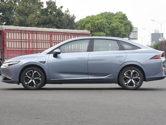 Xpeng P5 EV Vehicles Direct Sell Chinese Electric Cars in a Variety of Colors