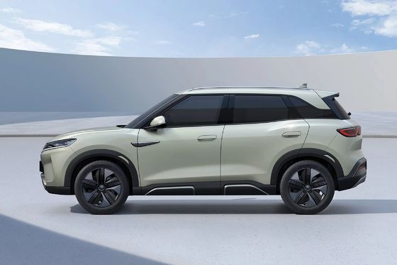 Long Range BYD Electric Car Yuan UP SUV Left Steering Small EV Pure Electric 401KM Range